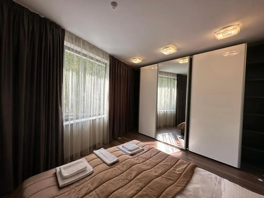 Eden Luxury Apartments Sofia 0*,
